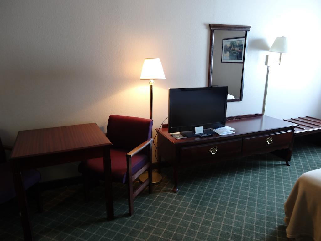 Briarwood Inn - Sparta ภายนอก รูปภาพ
