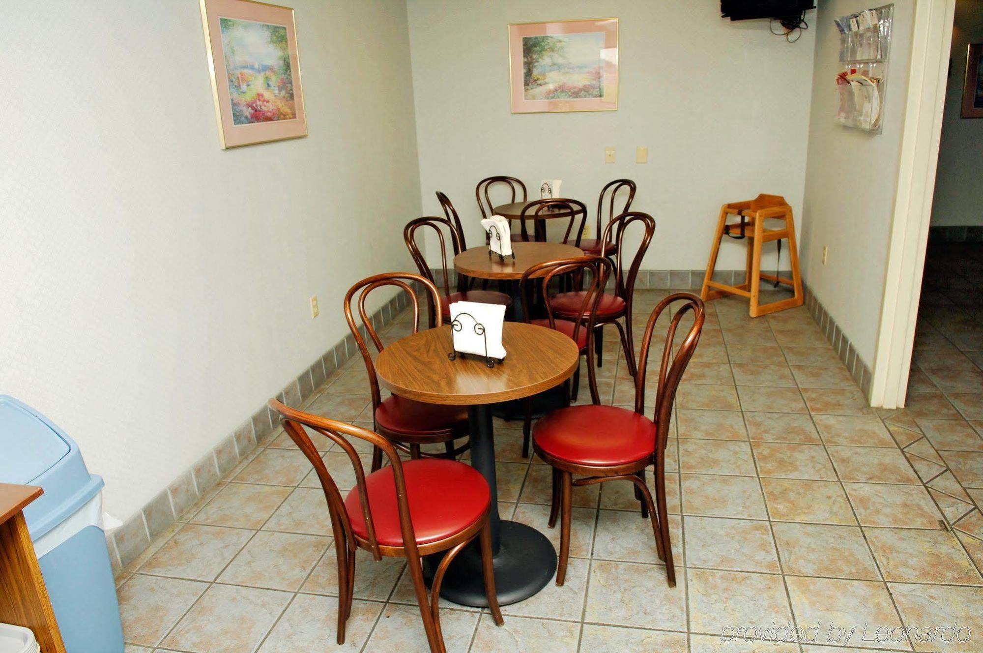 Briarwood Inn - Sparta ภายนอก รูปภาพ