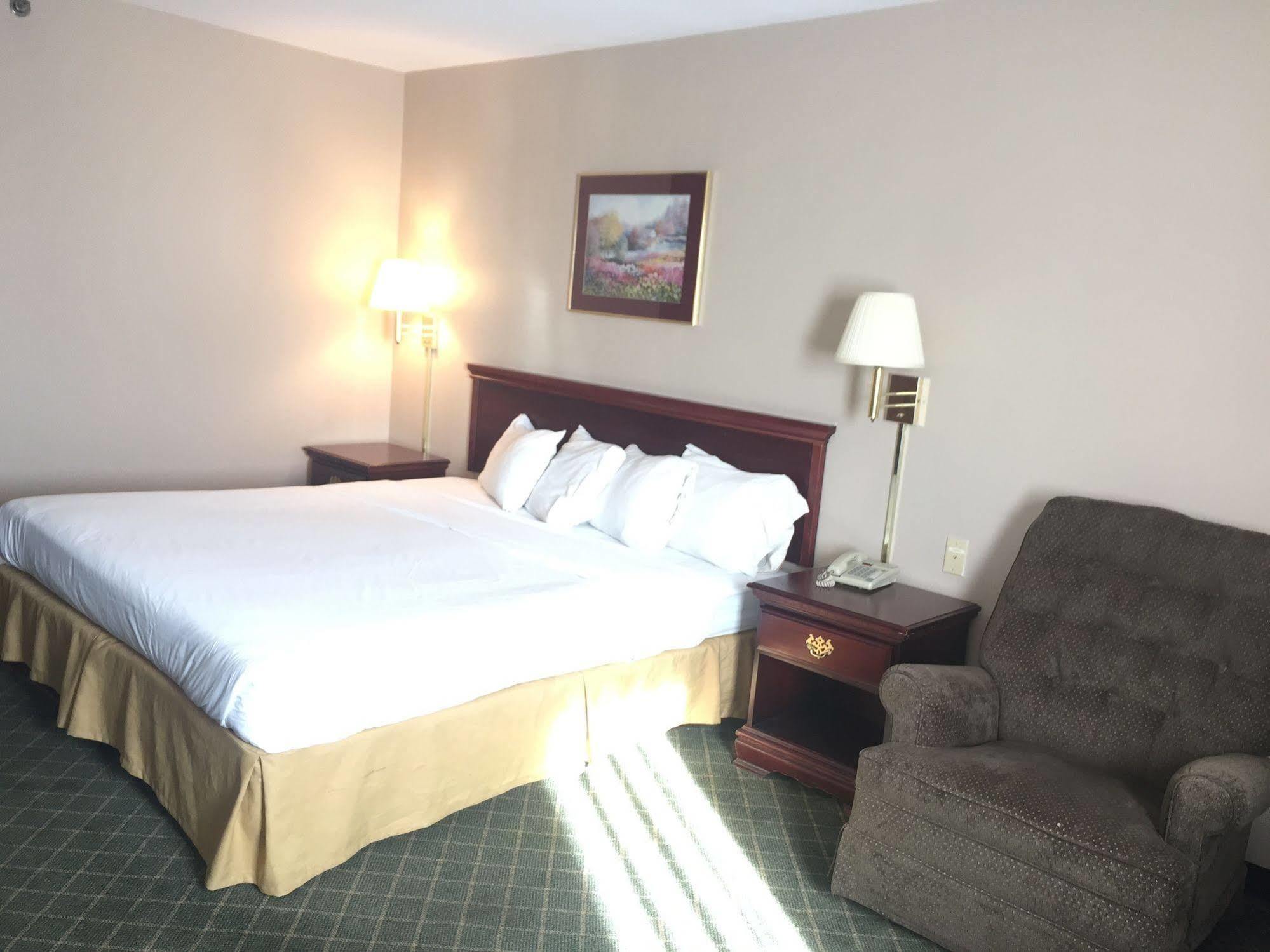 Briarwood Inn - Sparta ภายนอก รูปภาพ