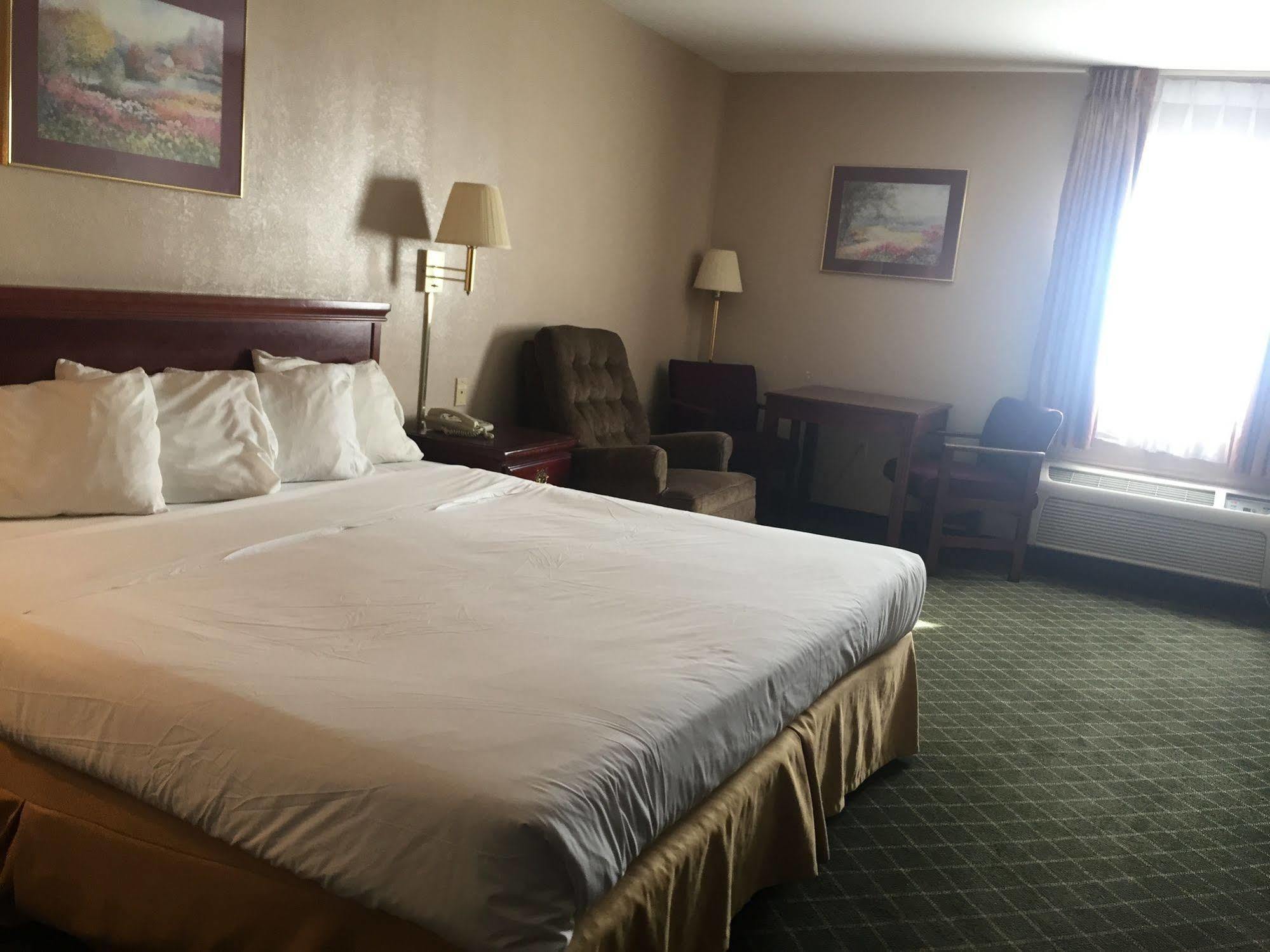 Briarwood Inn - Sparta ภายนอก รูปภาพ